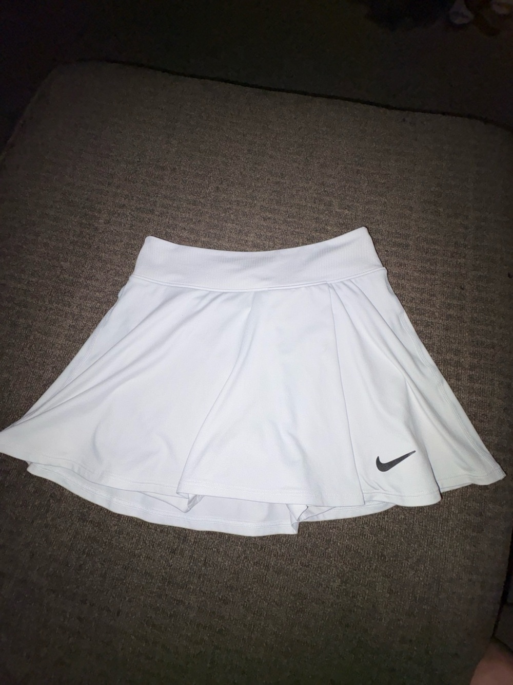 Nike White Circle Skater Tennis Skirt with Swoosh
